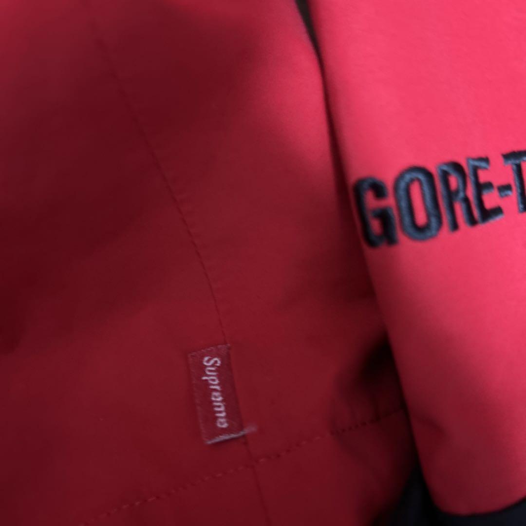 激レアXL!SUPREME×THE NORTH FACEアーチロゴJKT赤 激レアXL!SUPREME×THE NORTH FACEアーチロゴJKT赤