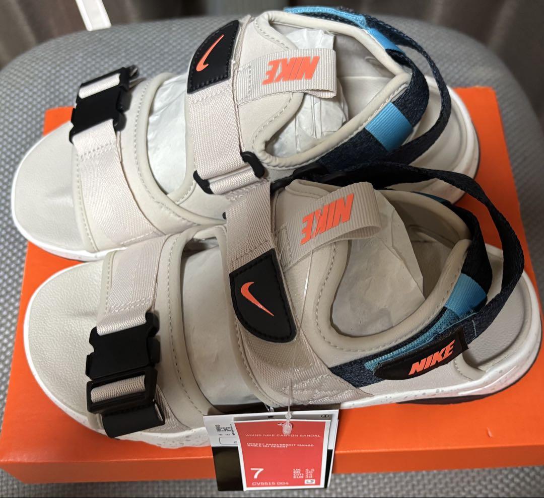 驚きの価格が実現！ NIKE 24cm Canyonウィメンズキャニオンサンダル ナイキ 靴