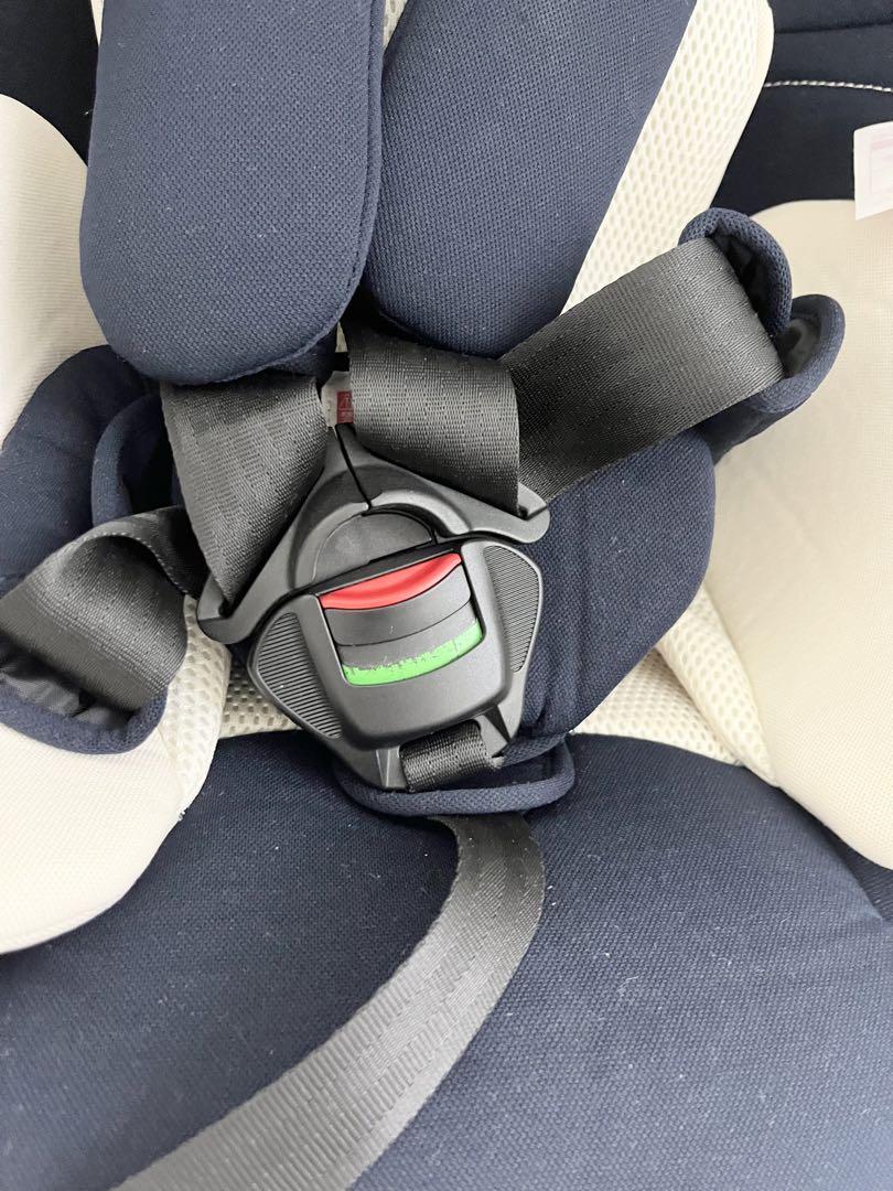 美品　エールべべ　クルット4i リラクシー　isofix 回転式