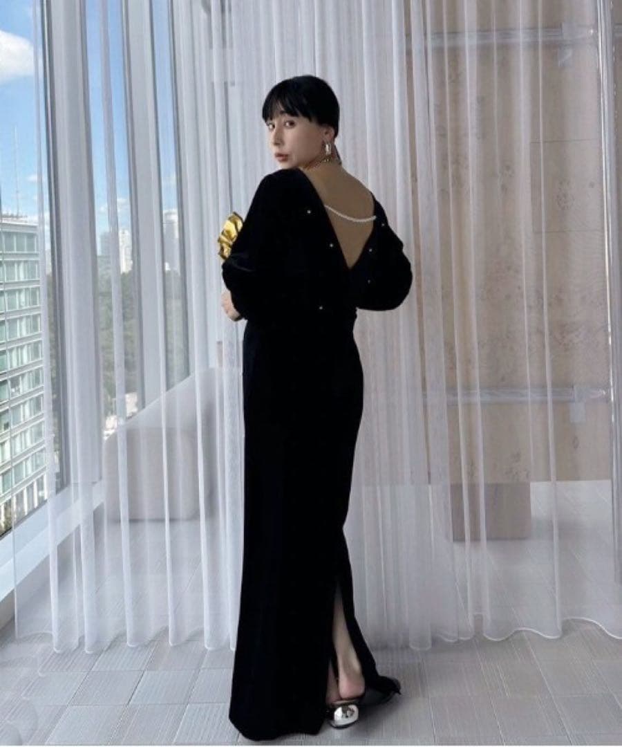BACK OPEN PEARL VELOUR DRESS ブラック MサイズM Ameri VINTAGE DECORATOM_COM_BR