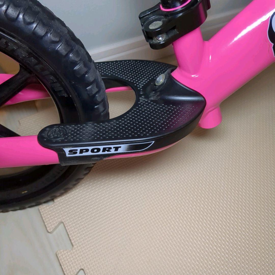 【極美品】STRIDER ストライダー スポーツモデル 12インチ ピンク