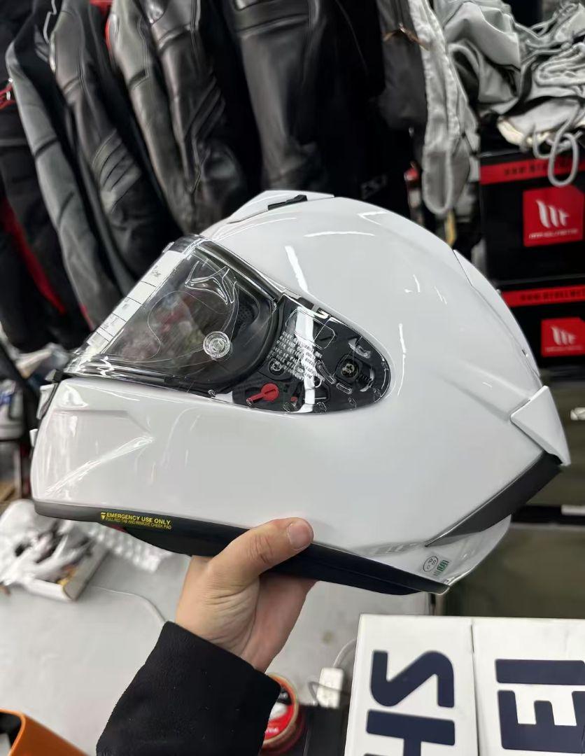 SHOEI ショウエイ X14ホワイ