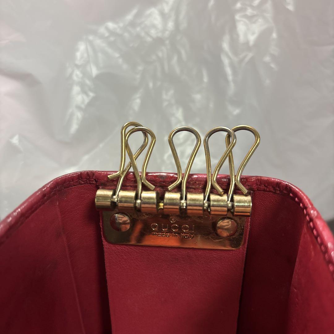 美品GUCCI キーケース 6連 マイクログッチシマ 革 レザー レッド - メルカリ