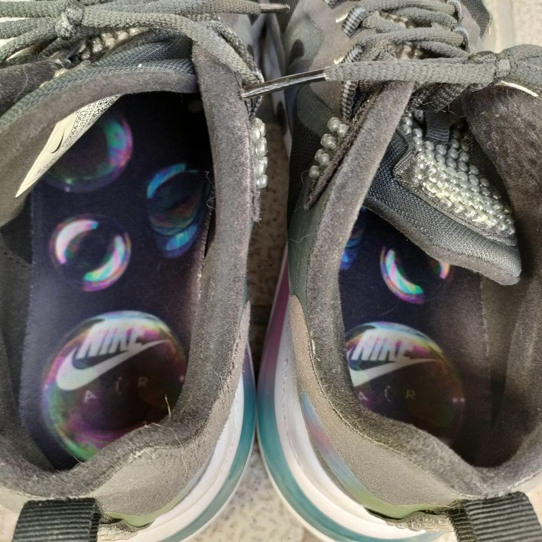 Nike air