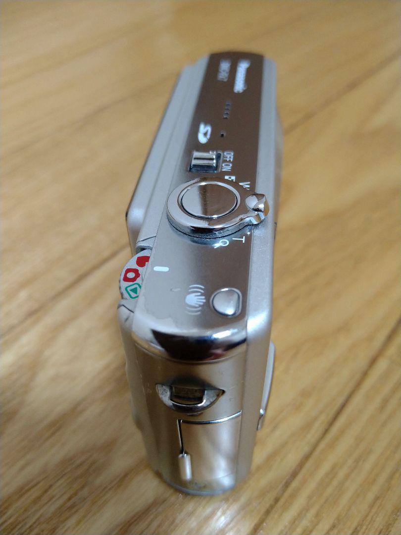 Panasonic　LUMIX DMC-FX7　【動作確認済】