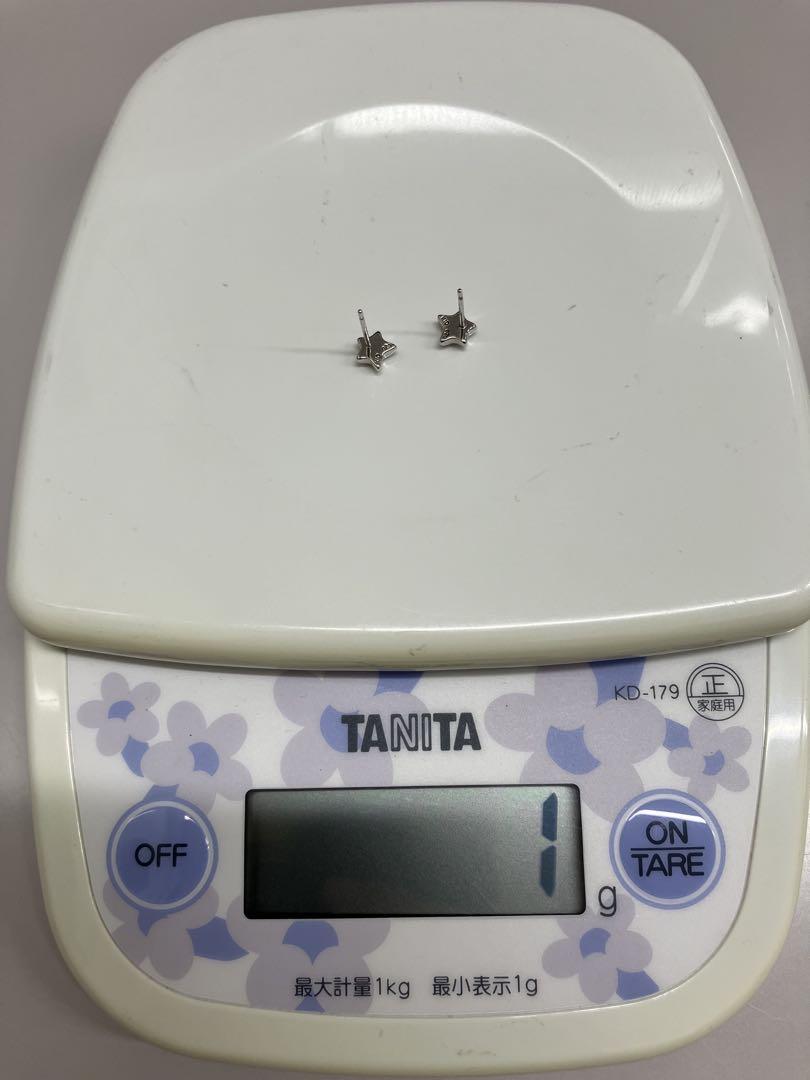 ete K10ホワイトゴールド 星型ピアス ポストK18