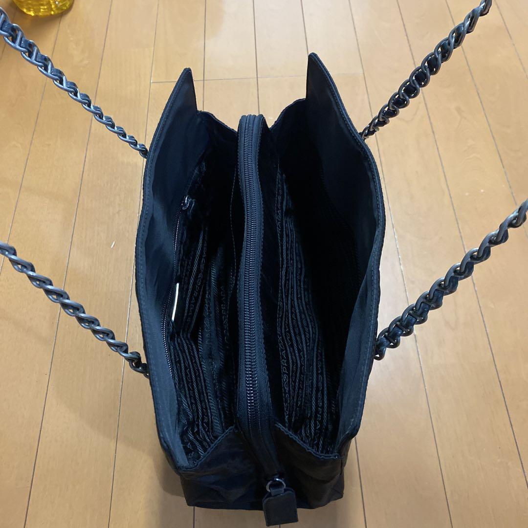 PRADA ブラック ナイロンバッグ