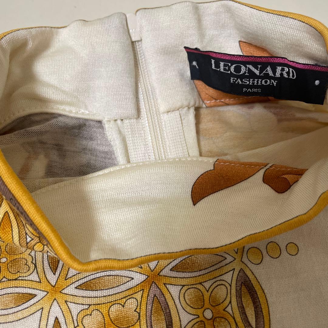 ＊LEONARD ＊上品な花柄 ハイネック 長袖トップス LEONARD 花柄 ハイネック長袖トップス