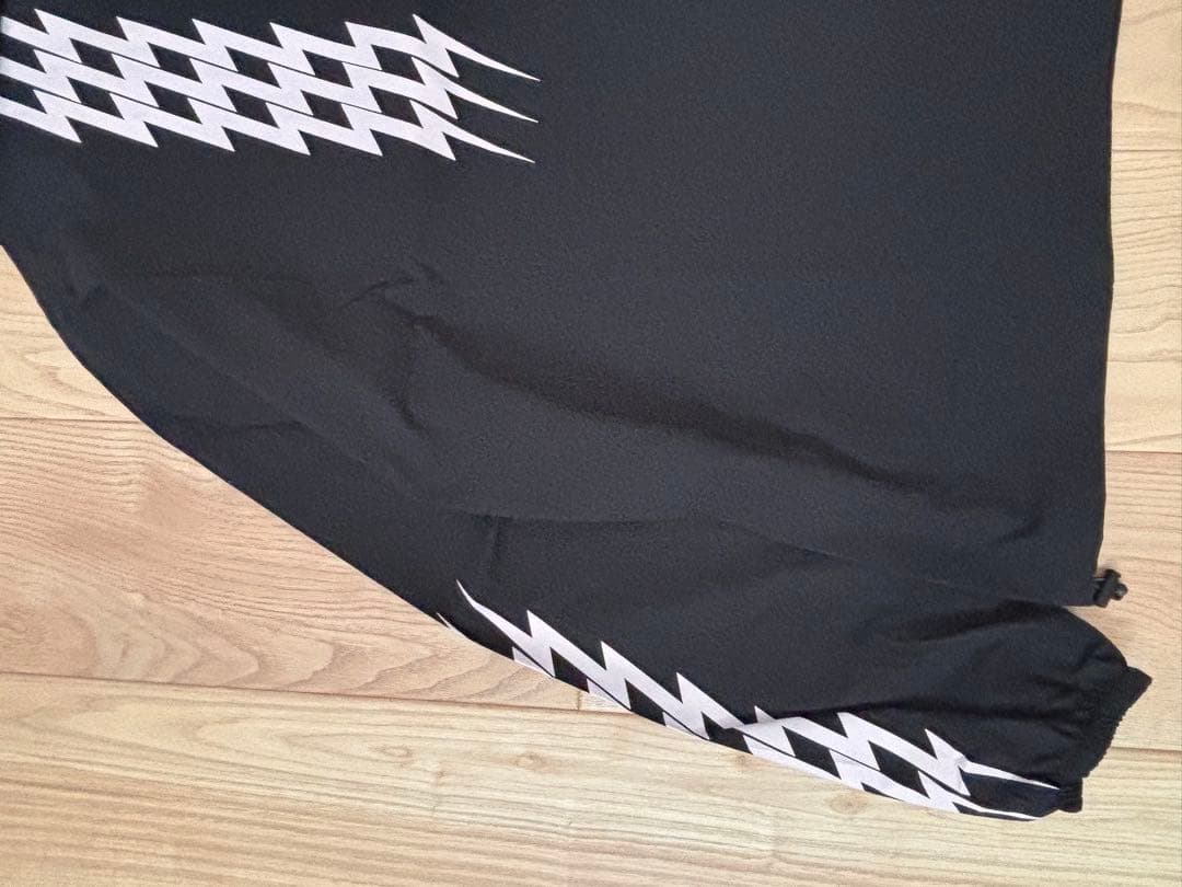 CphiGolf 黒 ジッパー コーチジャケット 薄手 L CphiGolf 黒 ジッパー コーチジャケット 薄手 L