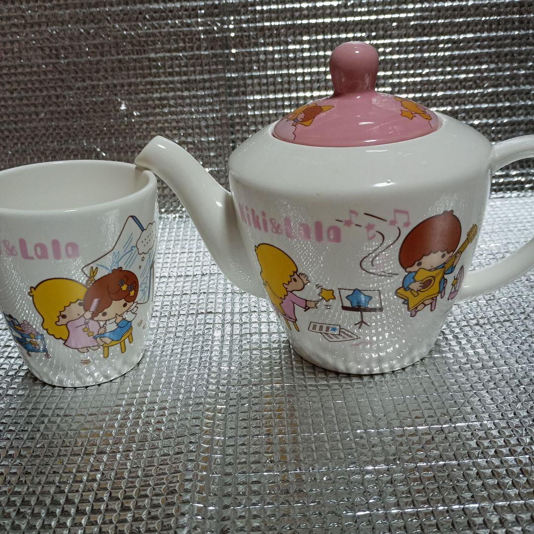 キキ＆ララ ティーポットとカップ セット