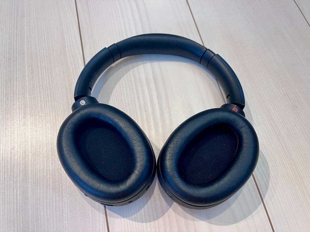 ヘッドホン Sony MDR-1000X