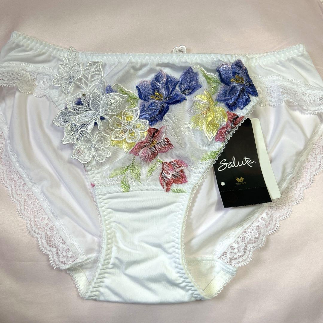 Salute サルート 46G マダガスカル ポインセチア WH サルート Salute 46グループ ノーマルショーツL WH マダガスカル