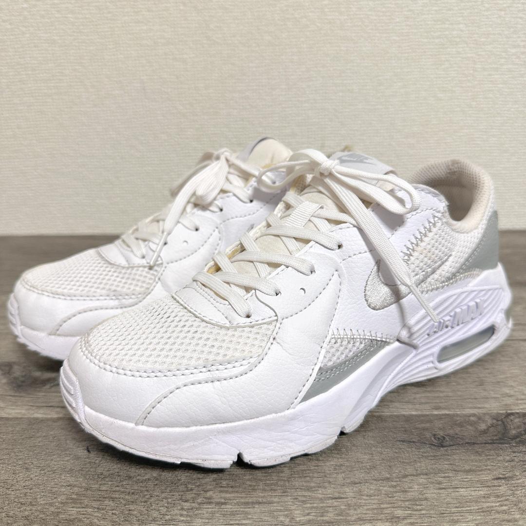 NIKE エアマックス cd5432-121 新品未使用 23.5 cm エアマックスエクシー CD5432-121 スニーカー 23.5 白×シルバー