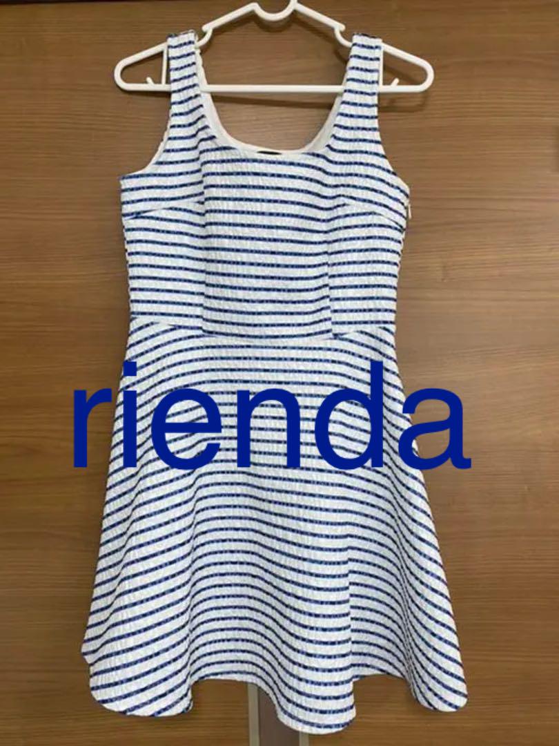 メルカリ Rienda ボーダーワンピース Sサイズ ミニワンピース 1 260 中古や未使用のフリマ メルカリ Rienda ボーダーワンピース Sサイズ ミニワンピース 1 260 中古や未使用のフリマ