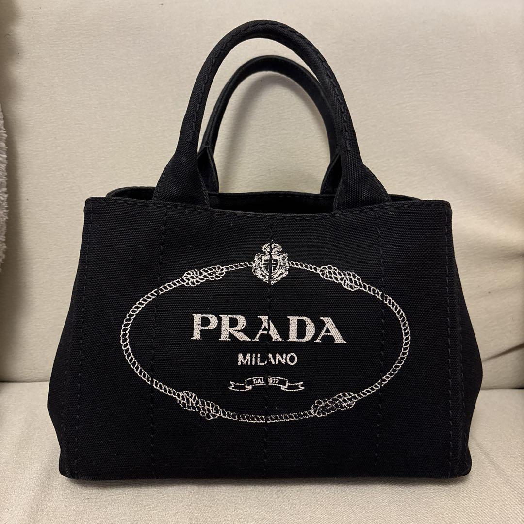 PRADA ブラック トートバッグ ストラップ付き PRADA 黒 トートバッグ ショルダーストラップ付き - メルカリ