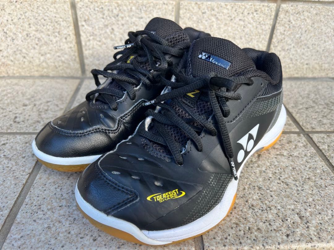 ヨネックス パワークッション65ZバドミントンSHB65Z3 23cmYONEX