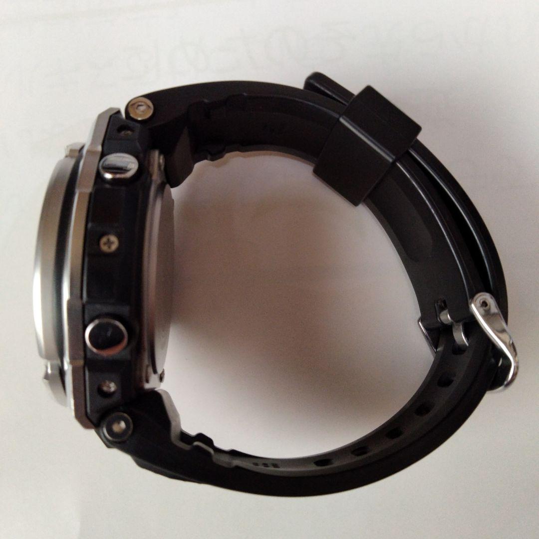 【美品】CASIO G-SHOCK GST-W110電波ソーラー　タフソーラー