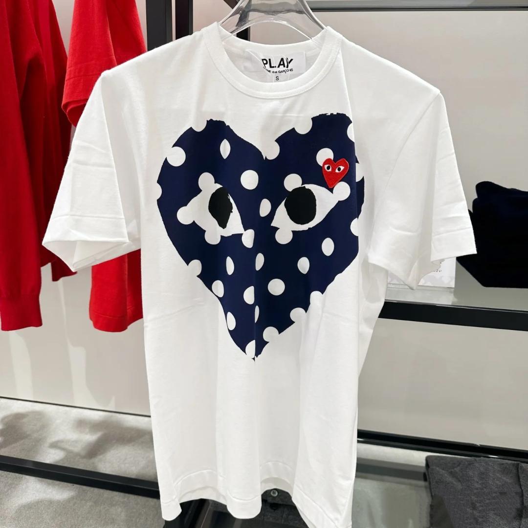 国内発送♥COMME des GARCONS Play ドットxハートTシャツ (COMME