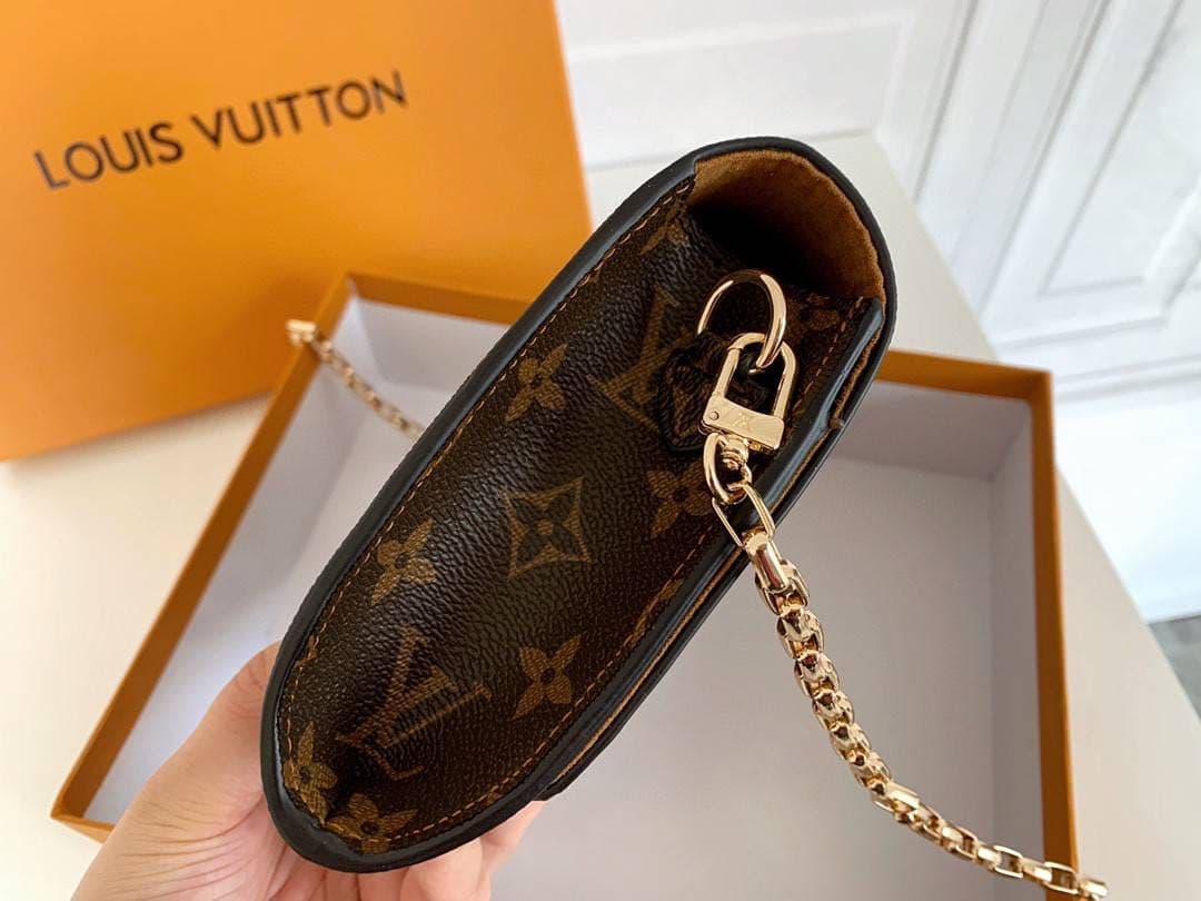 ポシェット 未使用 LV 財布 ポシェット 未使用 LV 財布