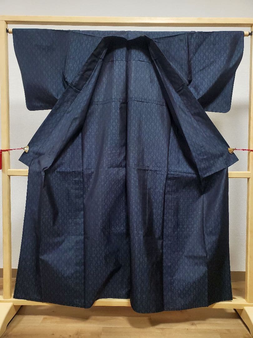 B 大島紬 単衣 幾何学模様 紺色 紬 正絹 小紋 着物 23