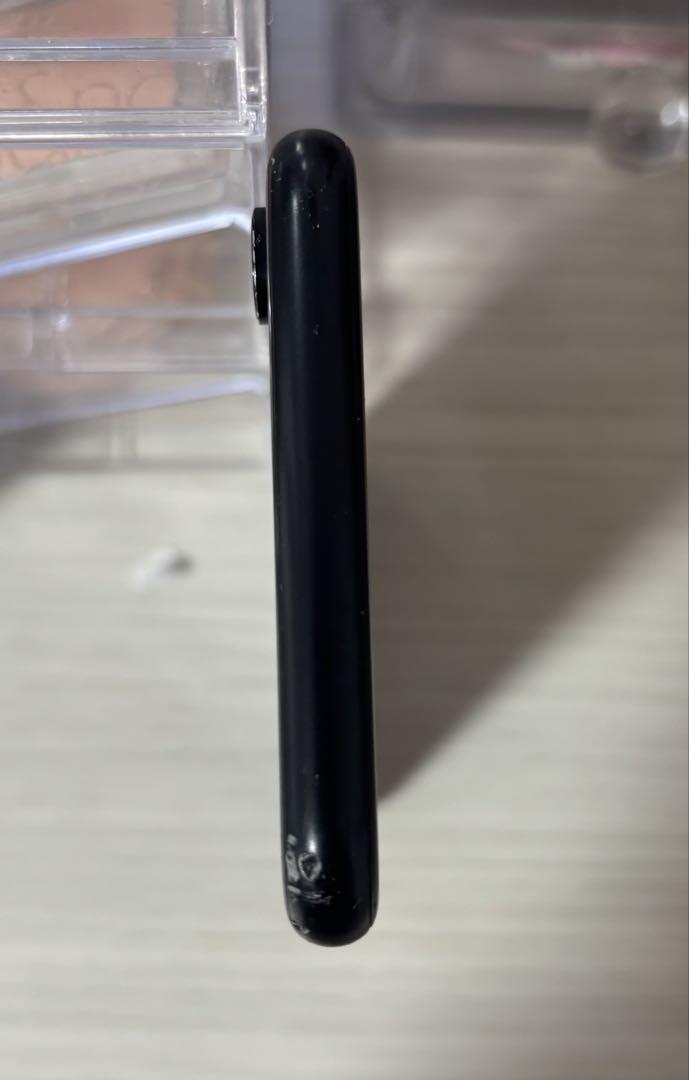 iPhone XR ブラック 128GB 本体