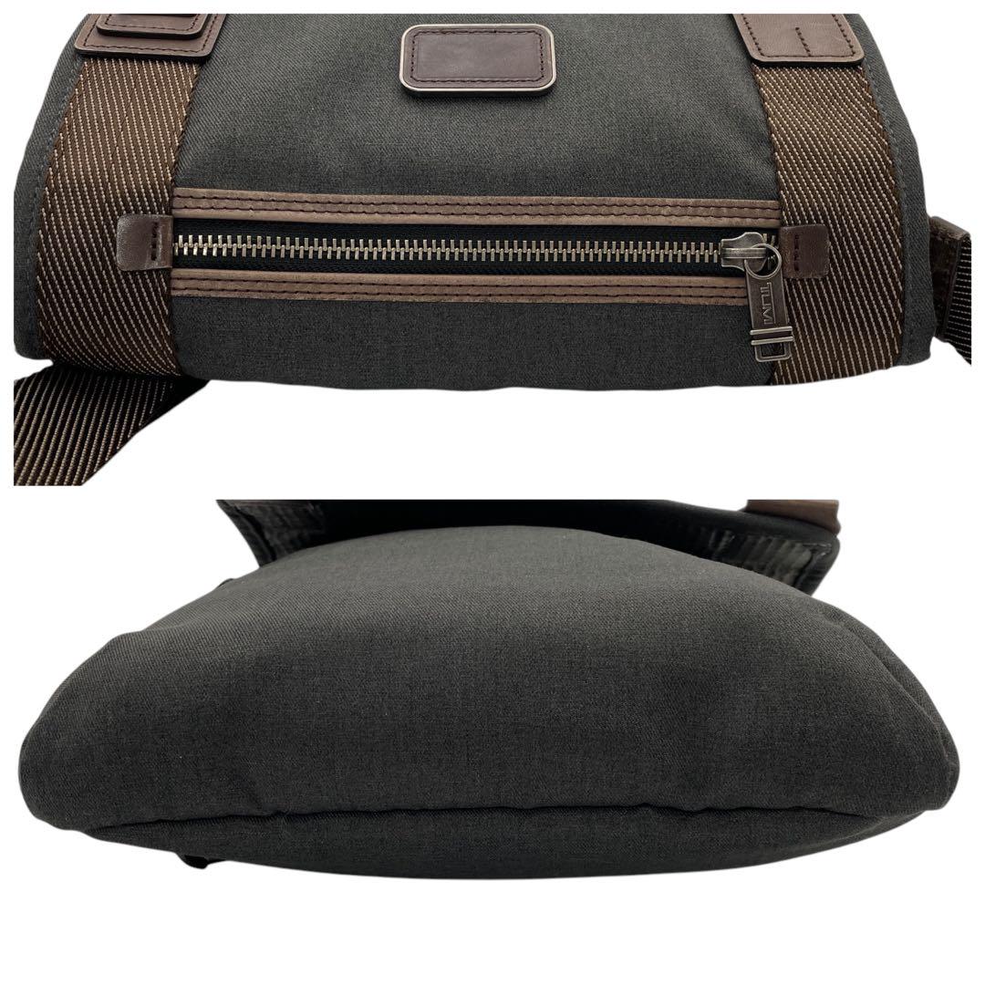 TUMI Alpha