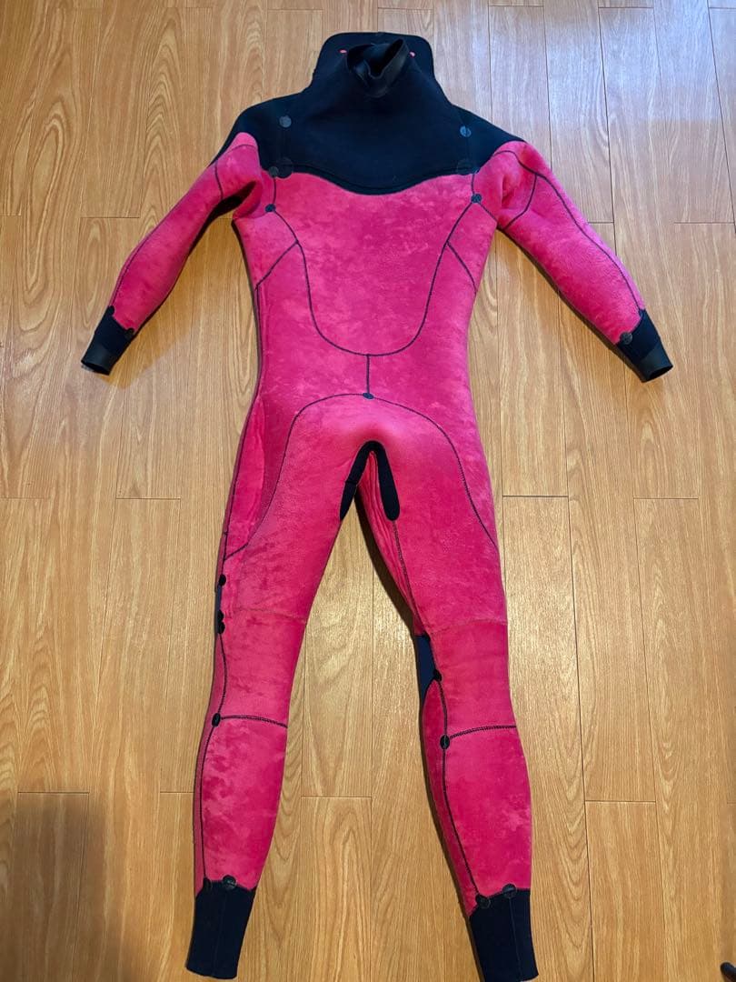 ブレイカーアウト セミドライ ウェットスーツML相当 ブレイカーアウト セミドライ ウェットスーツML相当