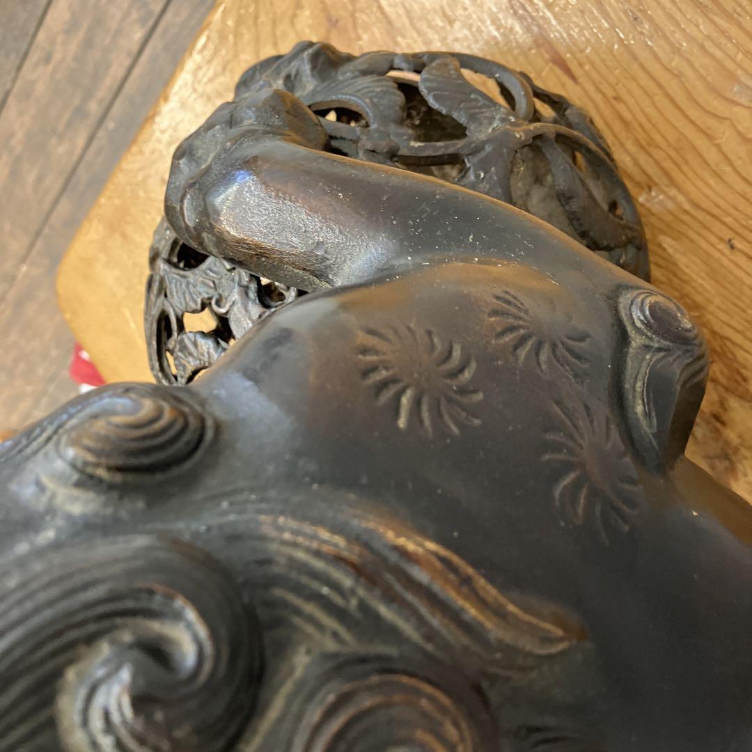 昭和レトロ 金属製 玉乗り獅子 シーサー 置物 オブジェ