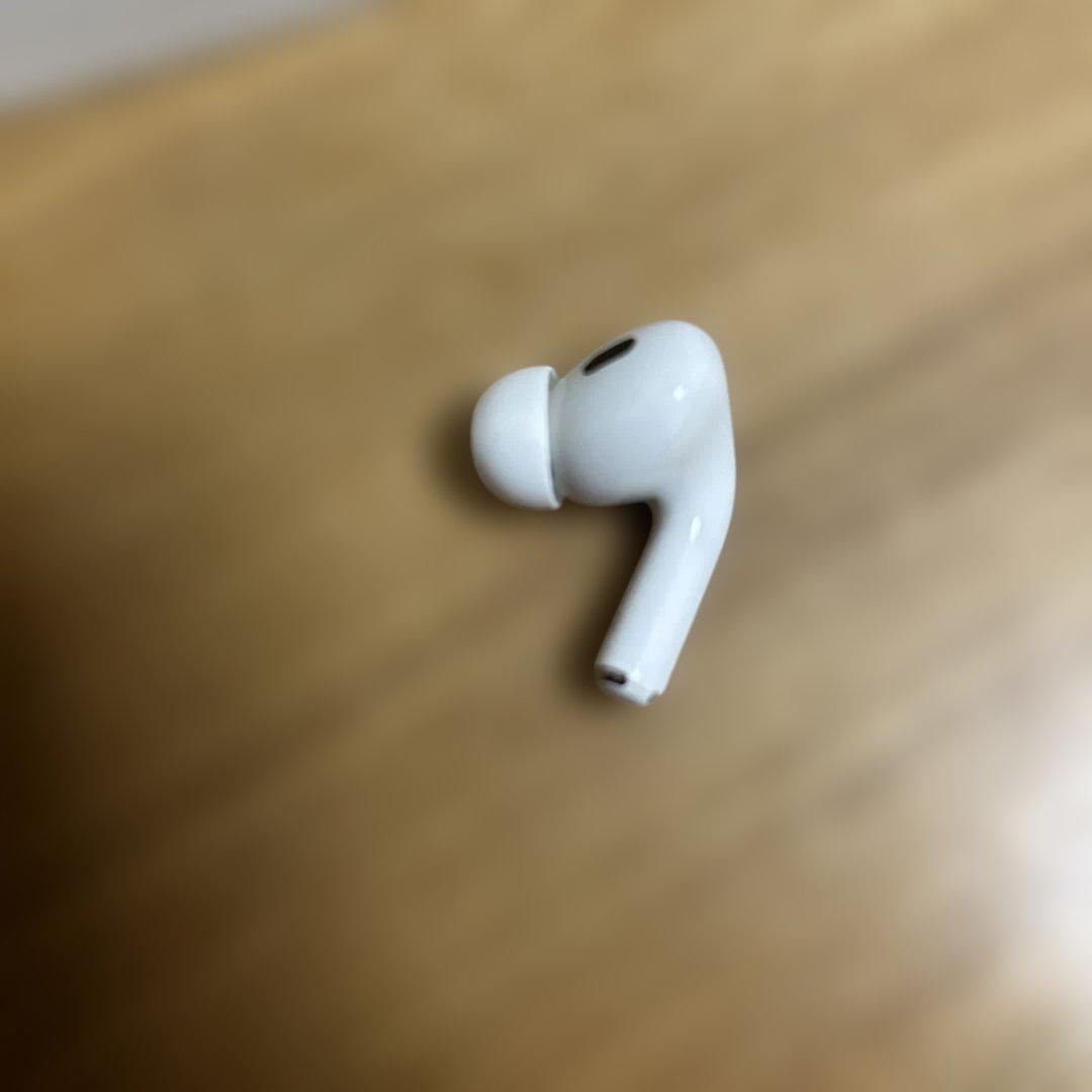 AirPods Pro (第2世代) ケース 右耳 セット 値下げ⭕️ AirPods Pro (第2世代) ケース 右耳 セット 値下げ⭕️