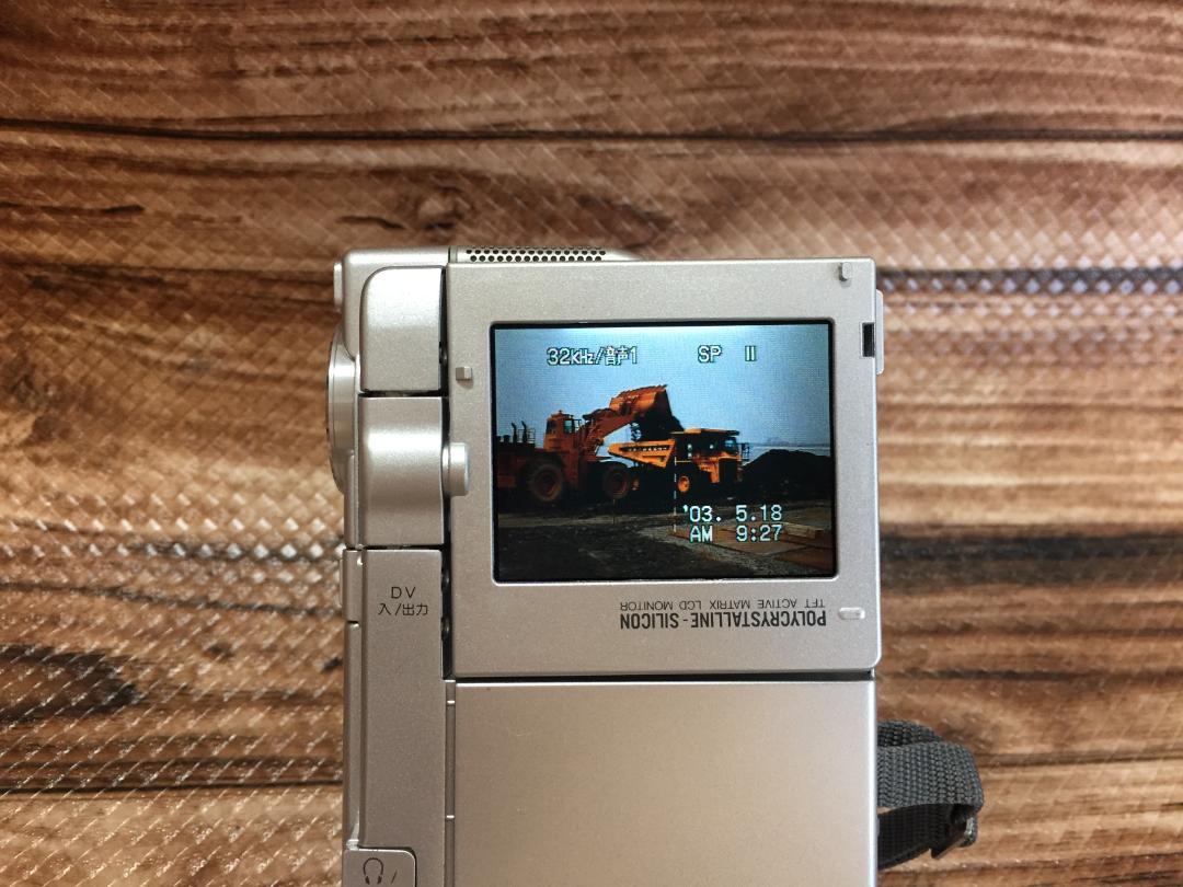 美品　撮影再生ダビングOK　VICTOR　GR-DVX7　付属品あり　液晶綺麗 撮影再生ダビングOK 超美品 VICTOR GR-DVX7 付属品あり 液晶綺麗