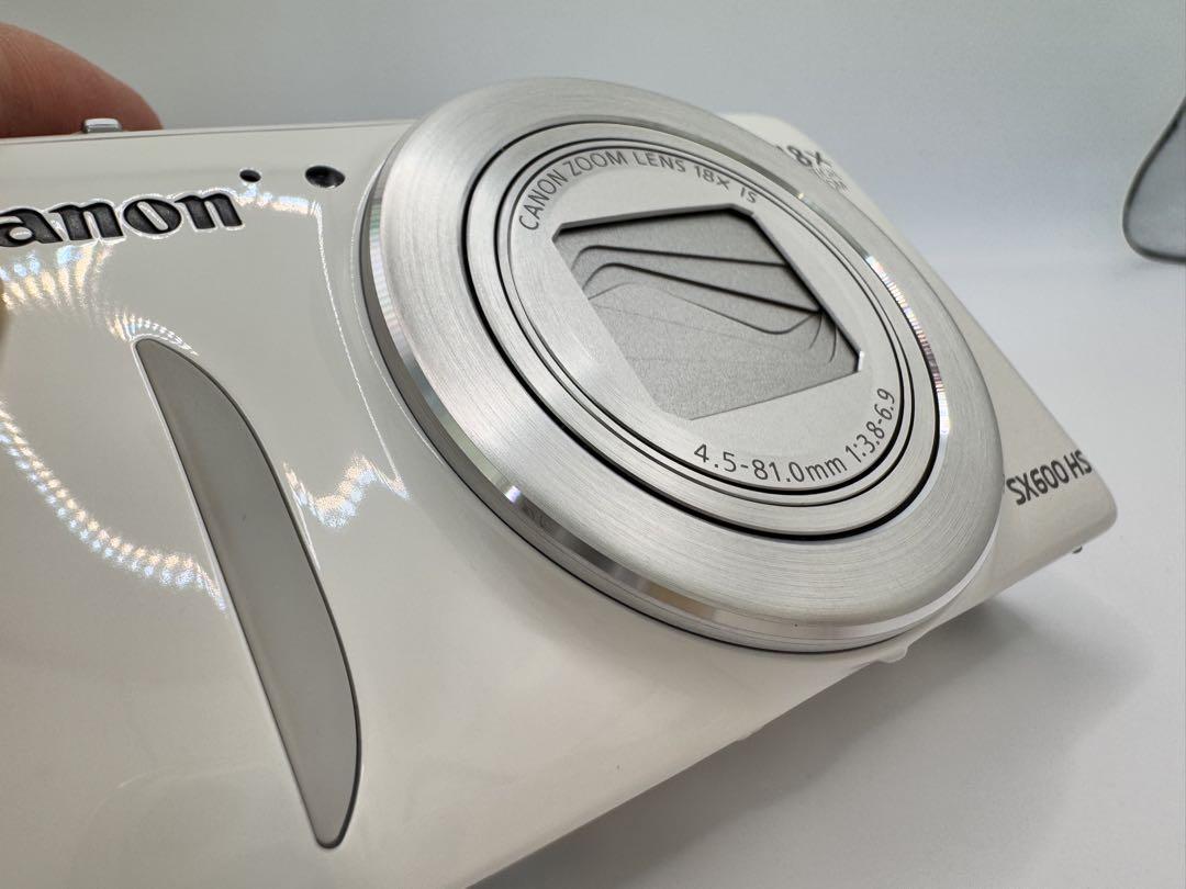 【ほぼ未使用完動品】　Canon PowerShot SX600HS 動作確認済