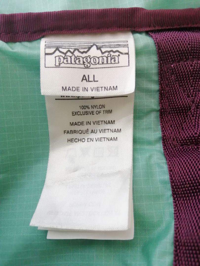 新品✨♦Patagonia　ライトウェイトトラベルトートパック