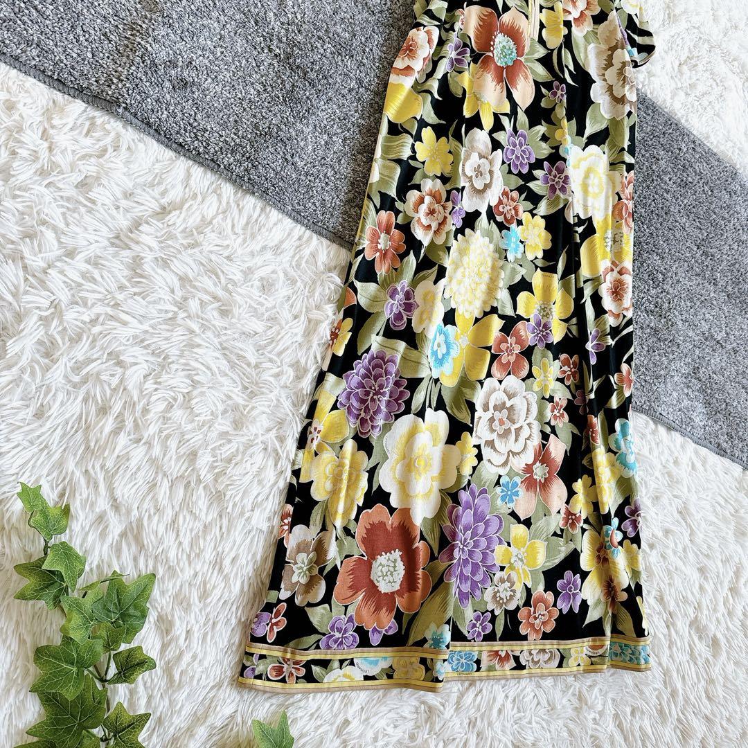 REONARD レオナール 花柄　半袖　LL ゆったり　大きめ 袖フラワー REONARD レオナール 花柄 半袖 LL ゆったり 大きめ 袖フラワー