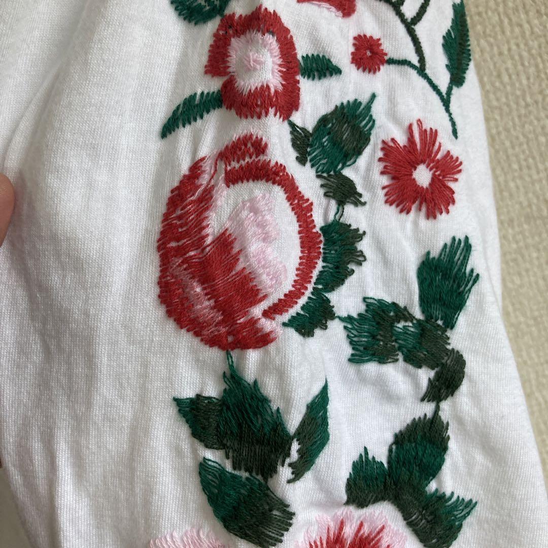 PLUS 花の存在 ロンＴ 22SS PI-T027