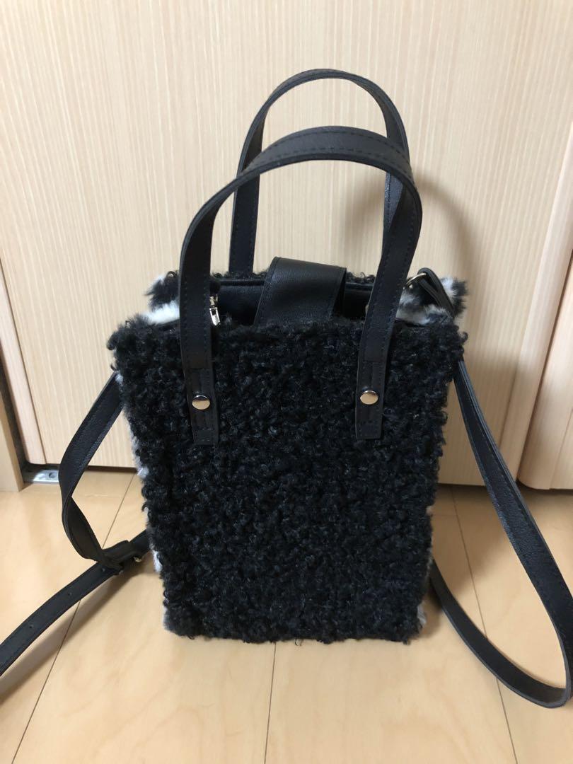 ショルダーバッグ