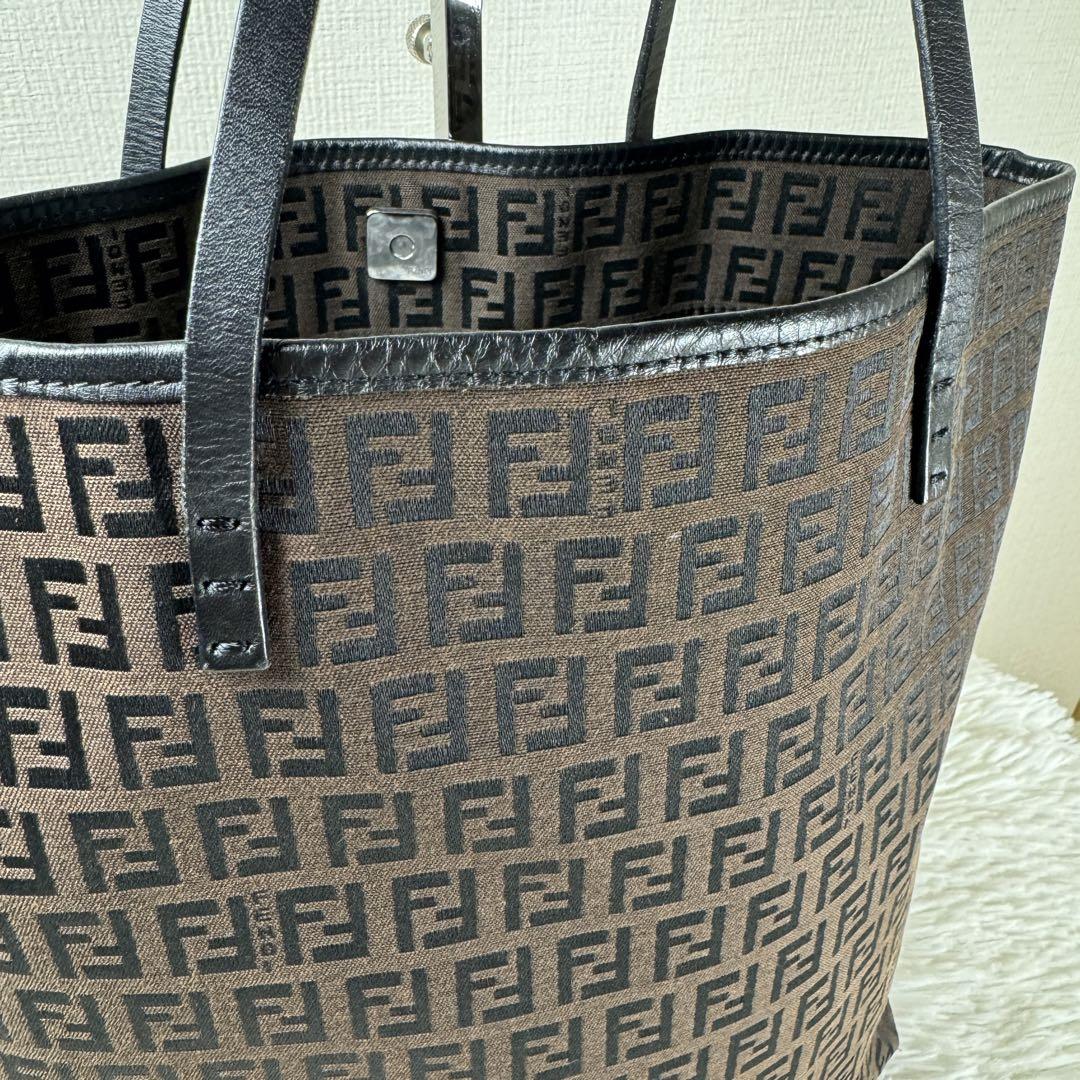 FENDI フェンディ ズッキーノ トートバッグ キャンバス レザー