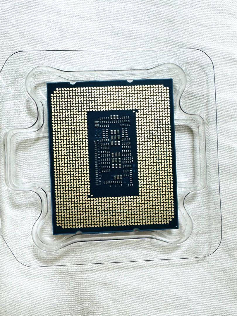 Intel cpu core i7-12700 本体のみ