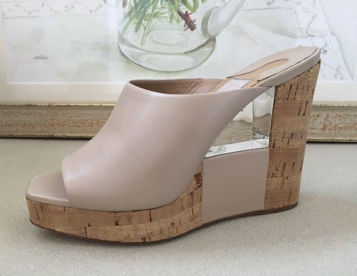 国産 新品 Ferragamoフェラガモローズベージュミュール5C T7G6R-m48247212186 人気最安値