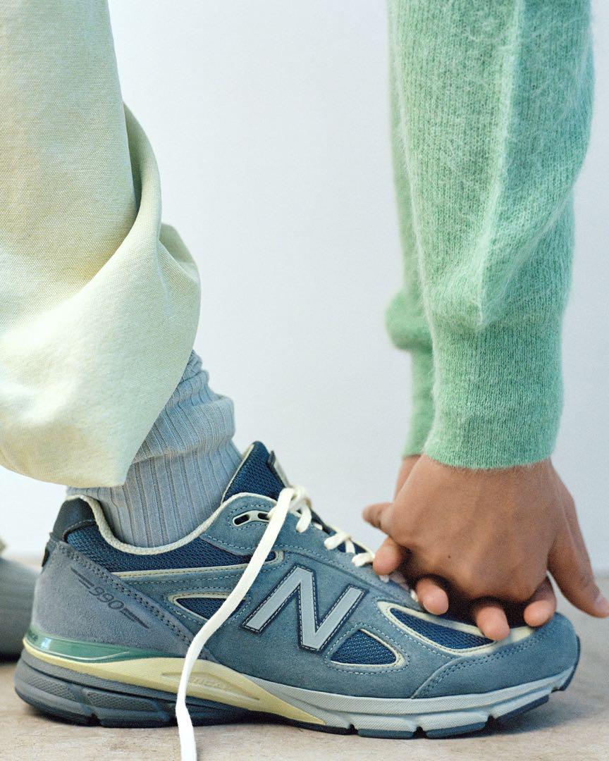 auralee new balance 990v4