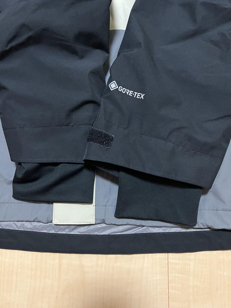 23-24 686 GORE-TEX CORE Jacke スノーボード　ウェア