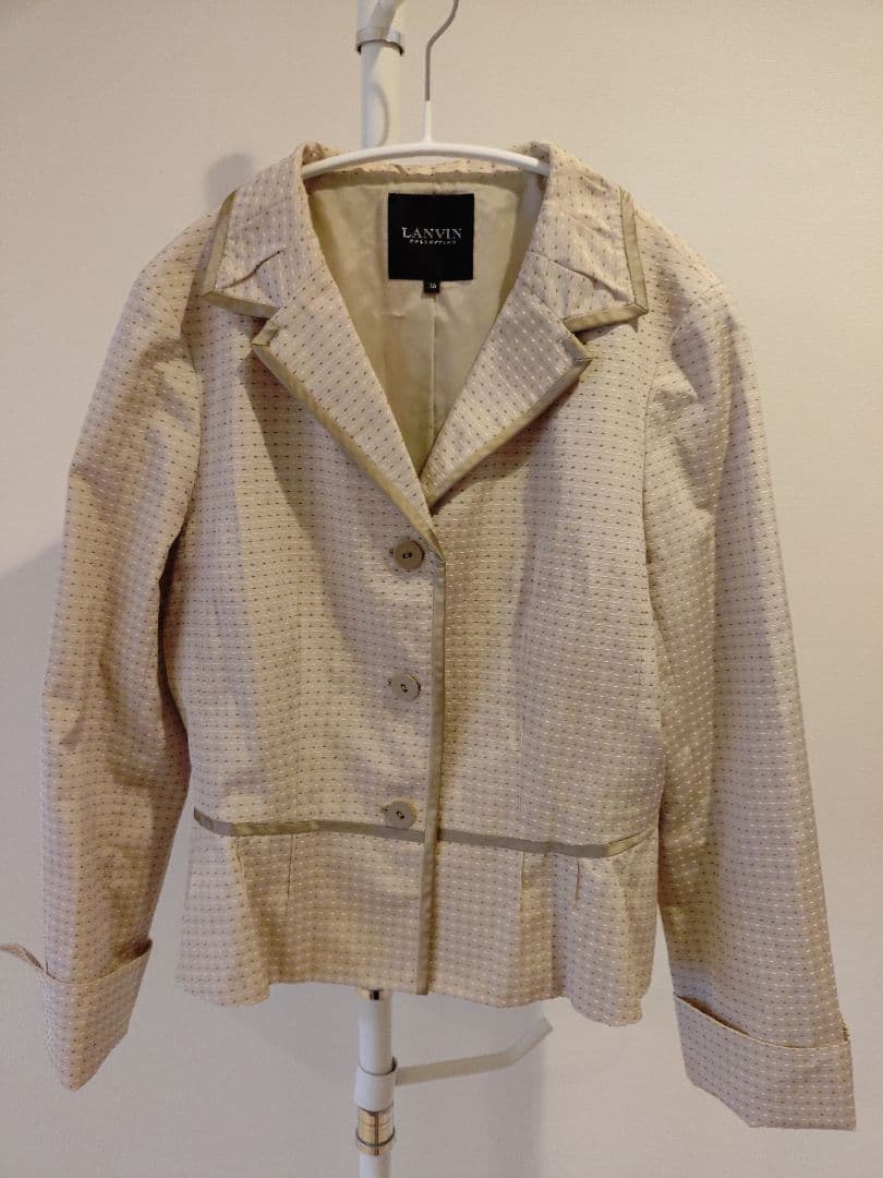LANVIN collection ランバンコレクション　ベージュ スーツ 38