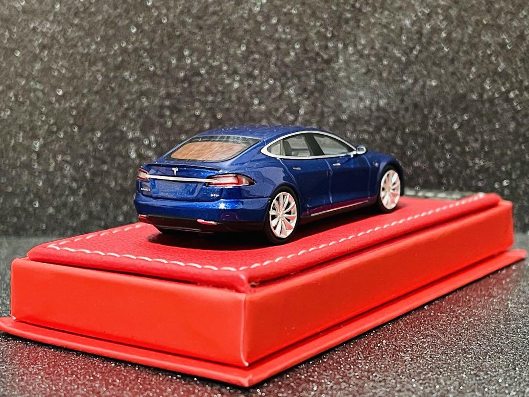 vip テスラ　モデルS ブルー　1/64 ミニカー　青　Tesla '