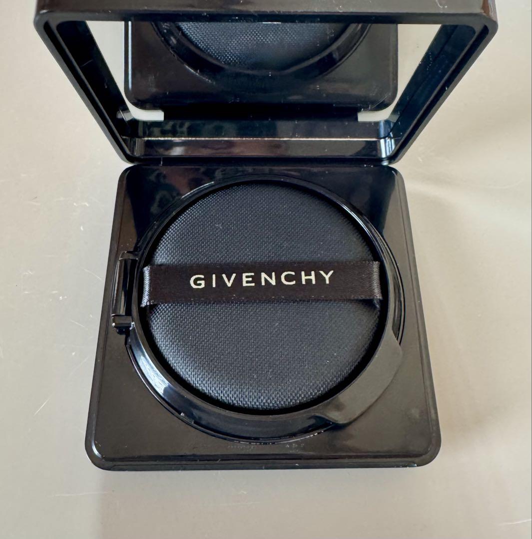 ジバンシィ GIVENCHY ソワンノワールUVコンパクト