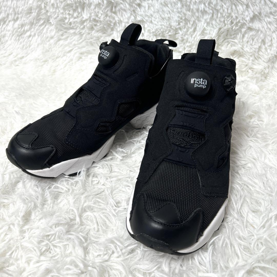 【新品・未使用品】Reebok インスタポンプフューリー ブラック 24cm