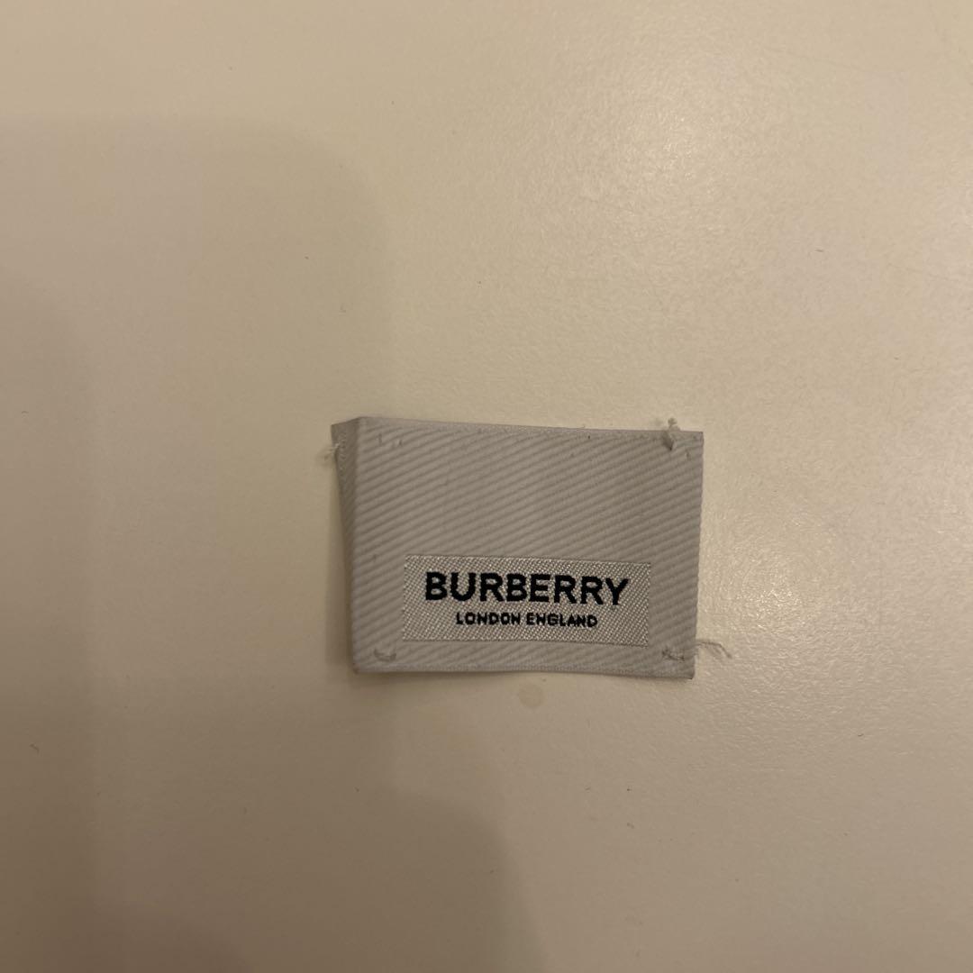 Burberry カシミヤ 手袋 Kingdom ロゴ入り BURBERRY Cashmere Logo Scarf Black White 1364510 | FASHIONPHILE