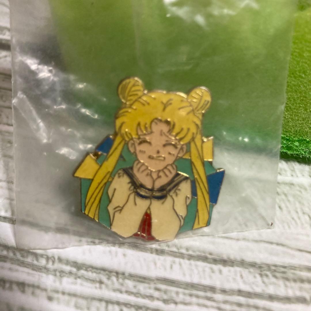 セーラームーン カネボウ ミラクルピンズ ピンバッジ 月野うさぎ