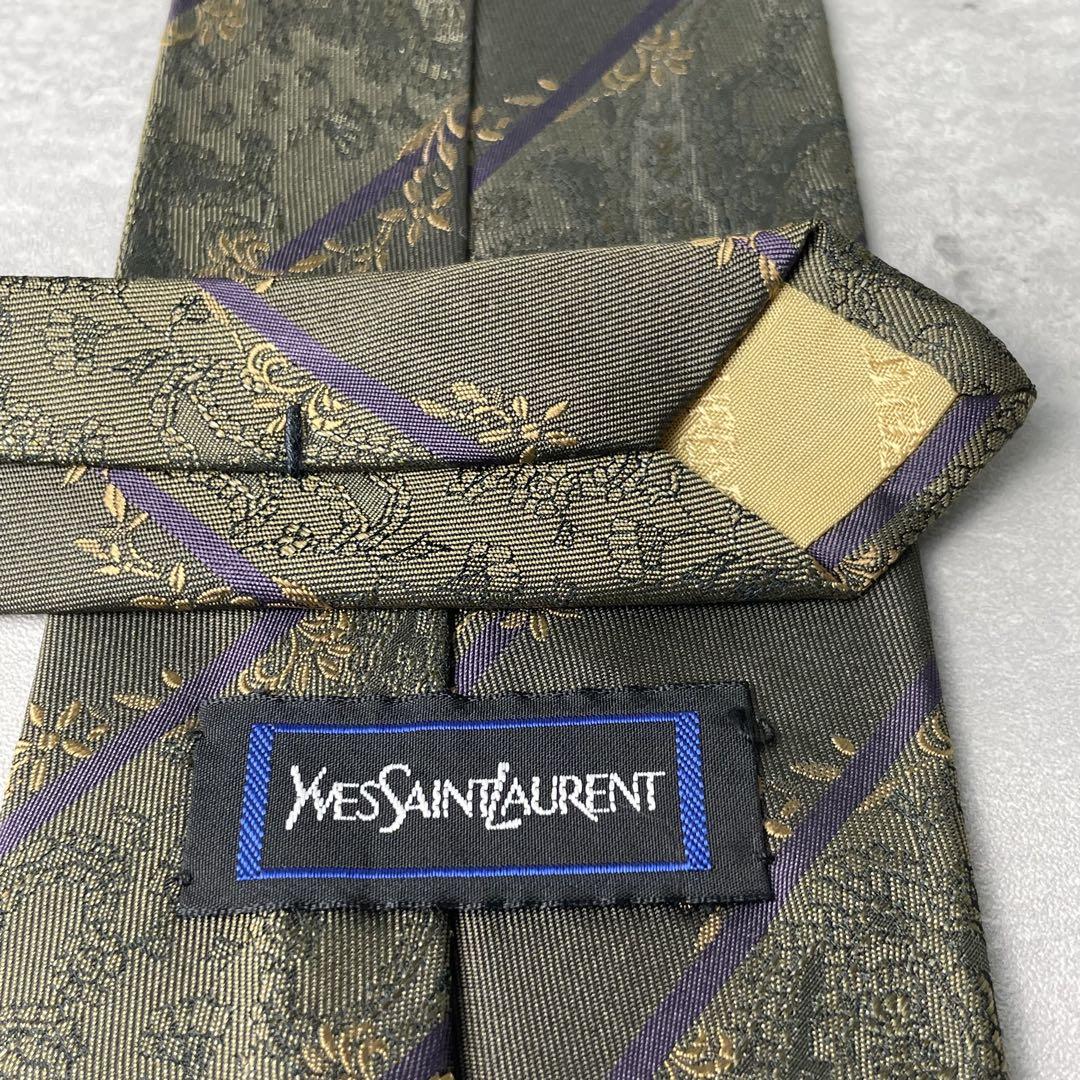 美品 Yves Saint Laurent ジャガード ペイズリー柄 ネクタイ 美品 Yves Saint Laurent ジャガード ペイズリー柄 ネクタイ