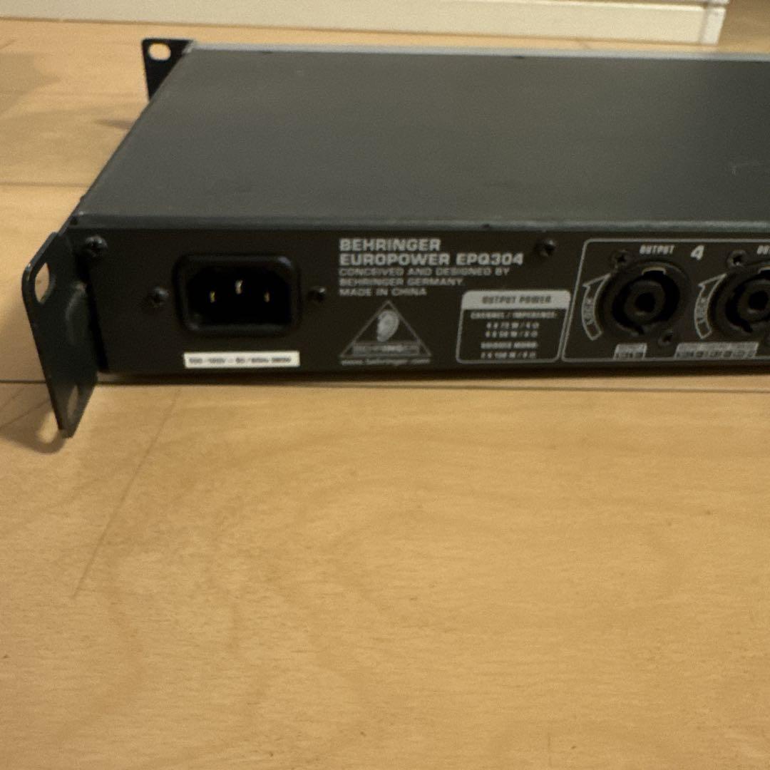 Amazon | Behringer パワーアンプ 4チャンネル 75W 1Uサイズ ATR
