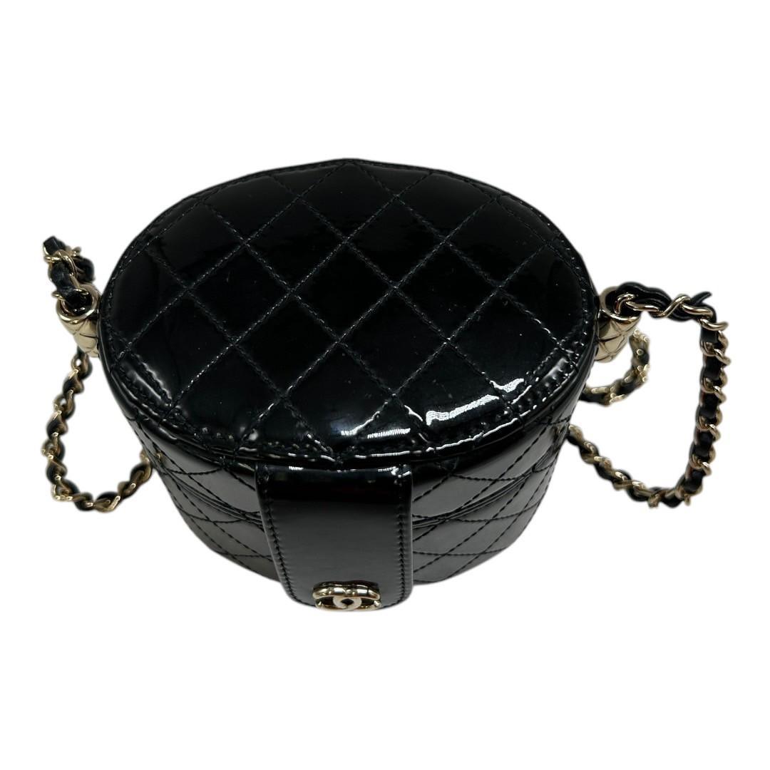 美品CHANELチェーンショルダーバッグ　ココマーク　アリュール　バニティバッグ
