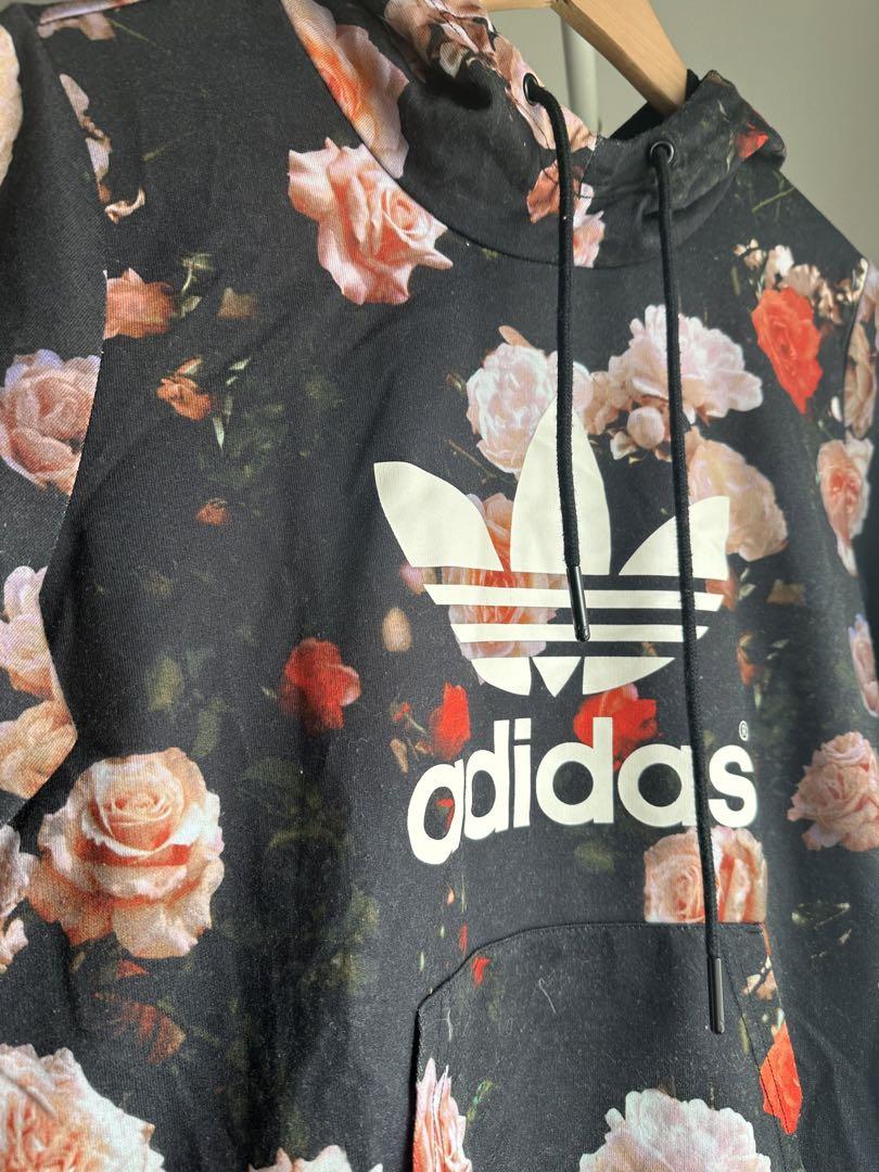 adidas originals】スウェット ロゴ パーカー 花柄 - メルカリ